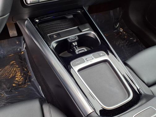 2025 Mercedes-Benz GLA 250 Base 4MATIC