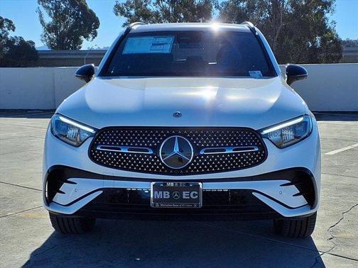 2026 Mercedes-Benz GLC 300 Base