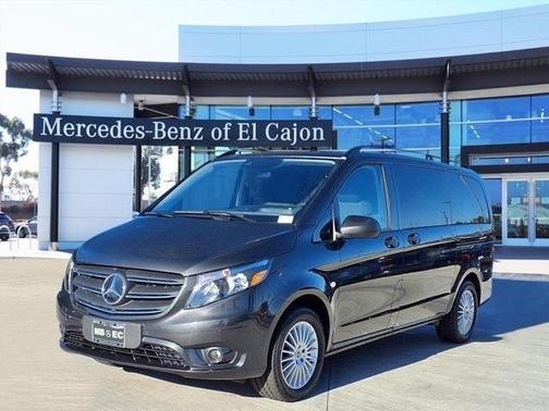 2023 Mercedes-Benz Metris Base