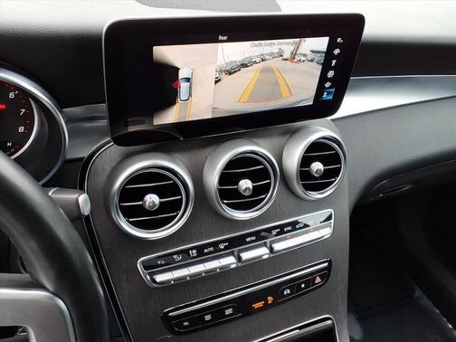 2022 Mercedes-Benz GLC 300 Base