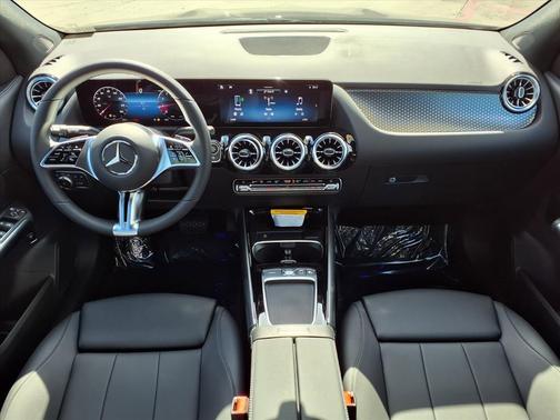 2026 Mercedes-Benz GLA 250 Base