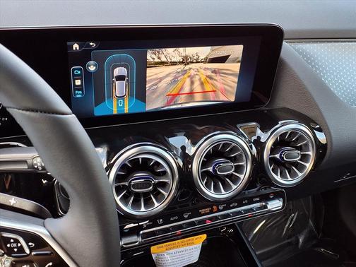 2026 Mercedes-Benz GLA 250 Base