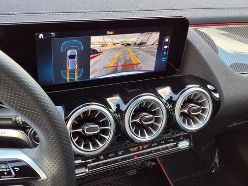 2025 Mercedes-Benz AMG GLA 35 Base