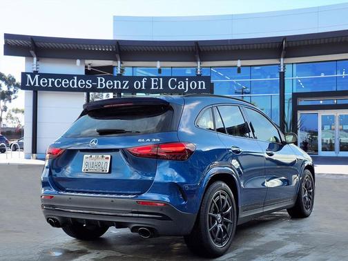 2025 Mercedes-Benz AMG GLA 35 Base