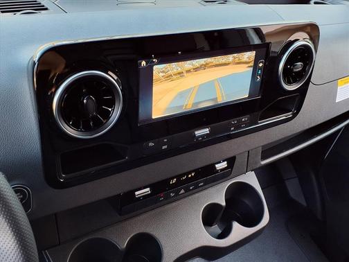 2026 Mercedes-Benz Sprinter 2500 144 WB