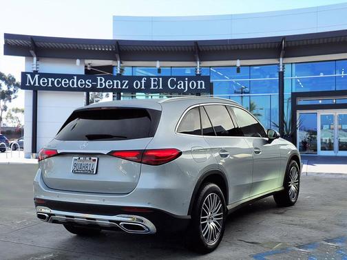 2025 Mercedes-Benz GLC 300 Base