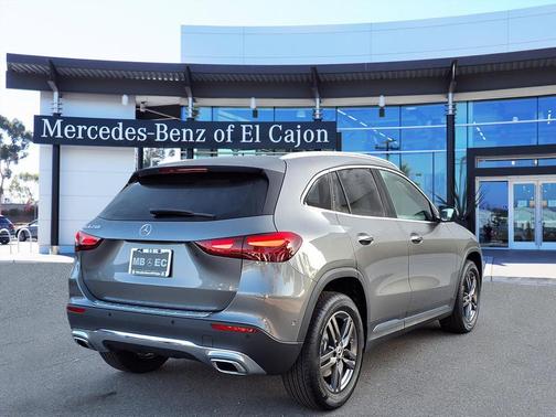 2026 Mercedes-Benz GLA 250 Base