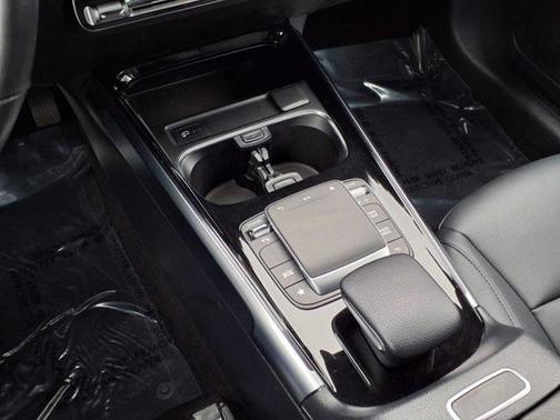 2022 Mercedes-Benz GLB 250 Base