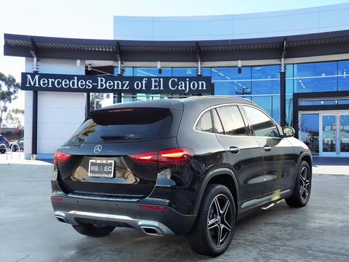 2026 Mercedes-Benz GLA 250 Base