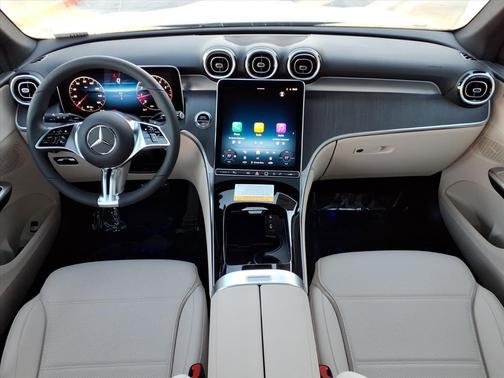 2026 Mercedes-Benz GLC 300 Base