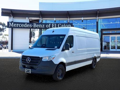 White 2026 Mercedes-Benz Sprinter 2500 170 WB