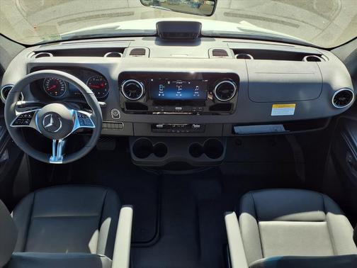 2026 Mercedes-Benz Sprinter 2500 170 WB