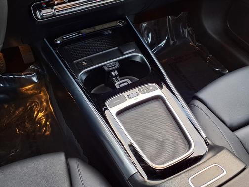 2025 Mercedes-Benz GLA 250 Base