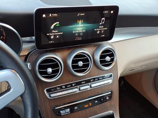 2022 Mercedes-Benz GLC 300 Base