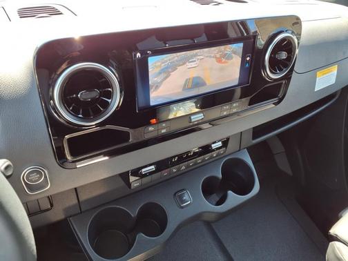 2025 Mercedes-Benz Sprinter 2500 High Roof