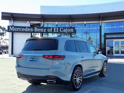 2026 Mercedes-Benz GLS 450 4MATIC