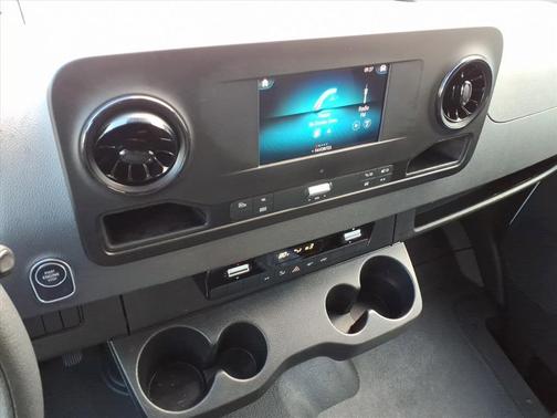 2023 Mercedes-Benz Sprinter 2500 144 WB