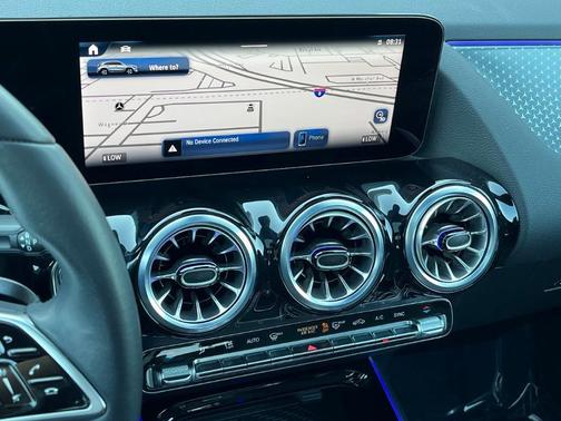 2025 Mercedes-Benz GLA 250 Base 4MATIC