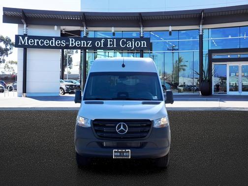 White 2026 Mercedes-Benz Sprinter 2500 144 WB