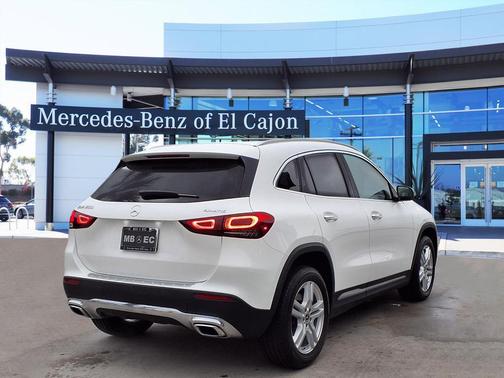 2021 Mercedes-Benz GLA 250 Base 4MATIC