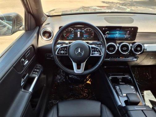 2023 Mercedes-Benz GLB 250 Base 4MATIC