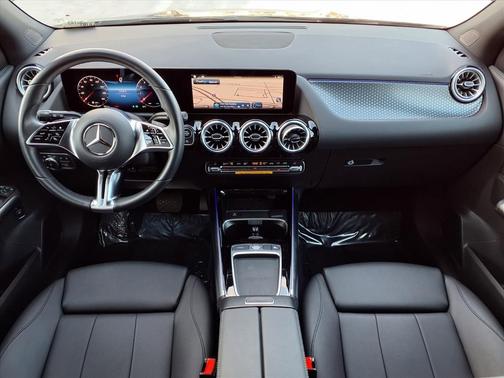 2025 Mercedes-Benz GLA 250 Base