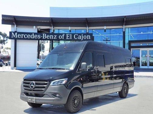 Jet Black 2023 Mercedes-Benz Sprinter 2500 170 WB
