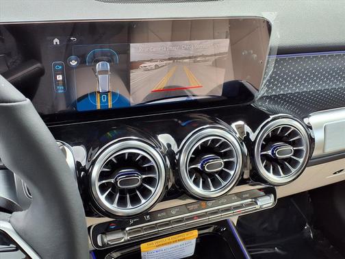 2026 Mercedes-Benz GLB 250 Base