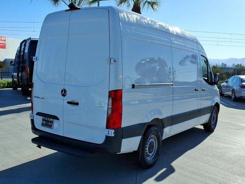 2025 Mercedes-Benz Sprinter 2500 144 WB