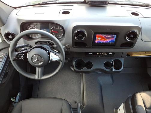 2025 Mercedes-Benz Sprinter 2500 144 WB