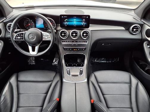 2022 Mercedes-Benz GLC 300 Base