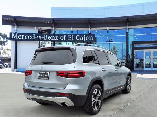 2026 Mercedes-Benz GLB 250 Base 4MATIC