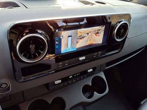 2026 Mercedes-Benz Sprinter 2500 High Roof