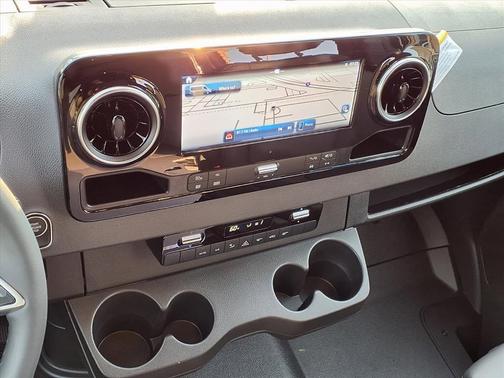 2026 Mercedes-Benz Sprinter 2500 High Roof