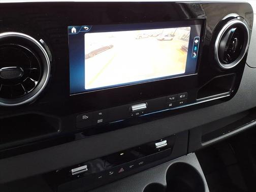 2025 Mercedes-Benz Sprinter 2500 144 WB