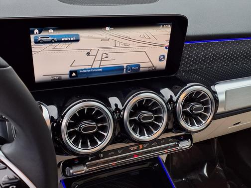 2025 Mercedes-Benz GLB 250 Base 4MATIC