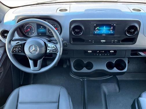 2023 Mercedes-Benz Sprinter 2500 170 WB