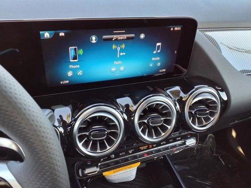 2026 Mercedes-Benz AMG GLA 35 Base