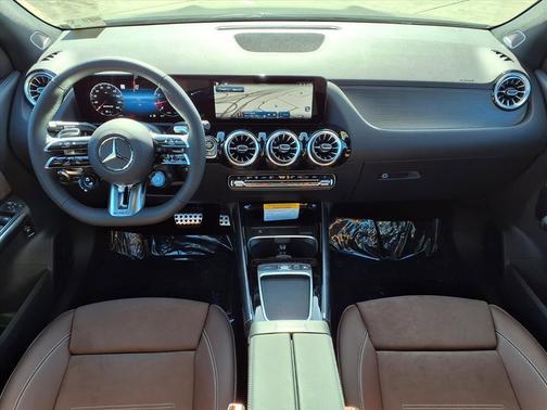 2026 Mercedes-Benz AMG GLA 35 Base