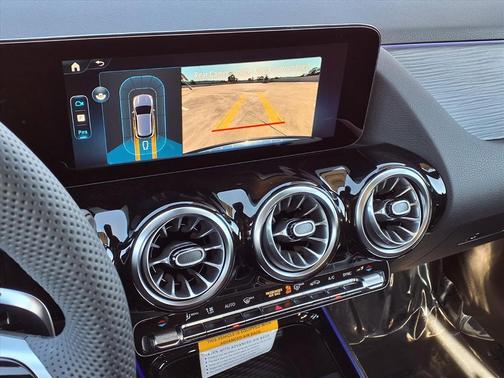 2026 Mercedes-Benz AMG GLA 35 Base