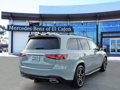 2026 Mercedes-Benz GLS 450 4MATIC