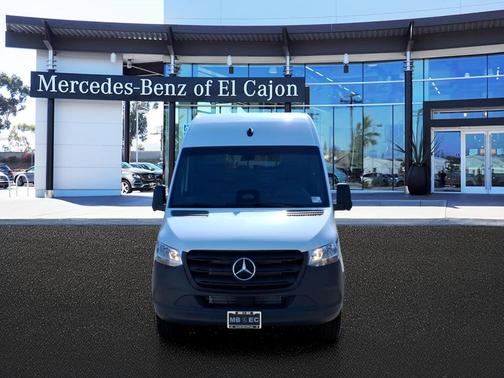 White 2026 Mercedes-Benz Sprinter 2500 144 WB