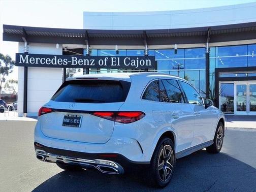 2026 Mercedes-Benz GLC 300 Base