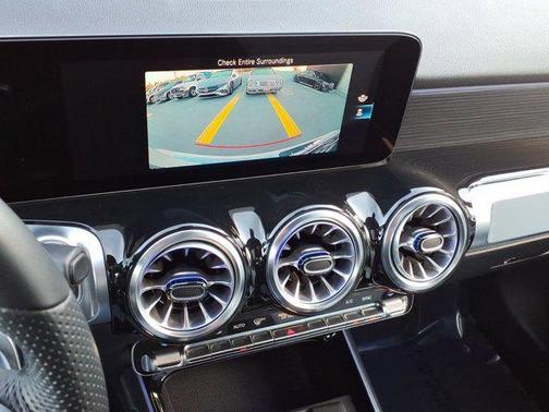 Polar White 2023 Mercedes-Benz GLB 250 Base