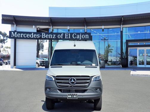 2026 Mercedes-Benz Sprinter 2500 Standard Roof