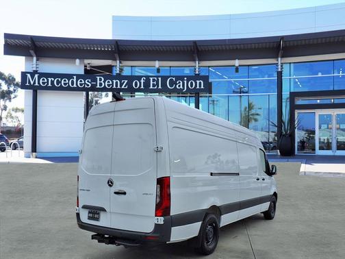 2026 Mercedes-Benz Sprinter 2500 170 WB