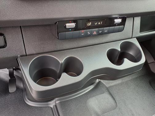 2026 Mercedes-Benz Sprinter 2500 170 WB