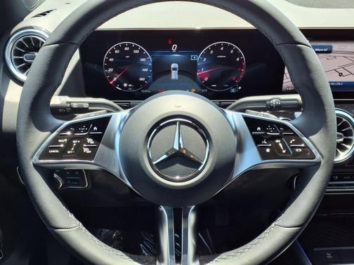 2025 Mercedes-Benz GLA 250 Base