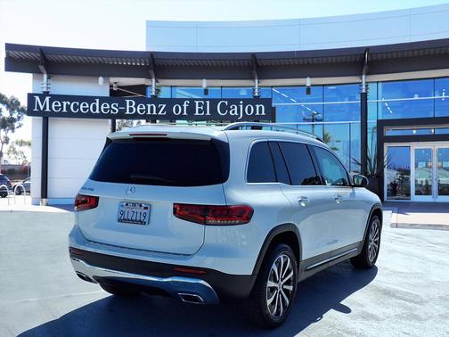 2021 Mercedes-Benz GLB 250