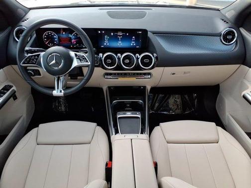 Black 2026 Mercedes-Benz GLA 250 Base